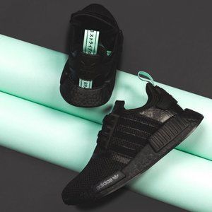 Adidas NMD in black / mint